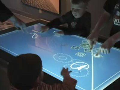 Ideum MT2 multitouch