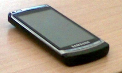 Samsung i8910 Acme: вид сбоку